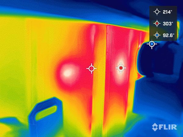 Termografia infravermelha (IR) de uma linha de vapor